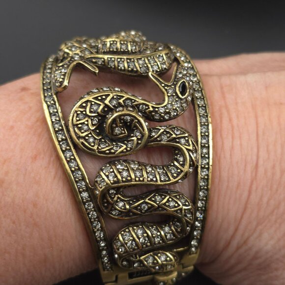 Heidi Daus Double Dragon Snake Clamper Gold-Tone Rhinestones Hinged Bracelet - Picture 10 of 12
